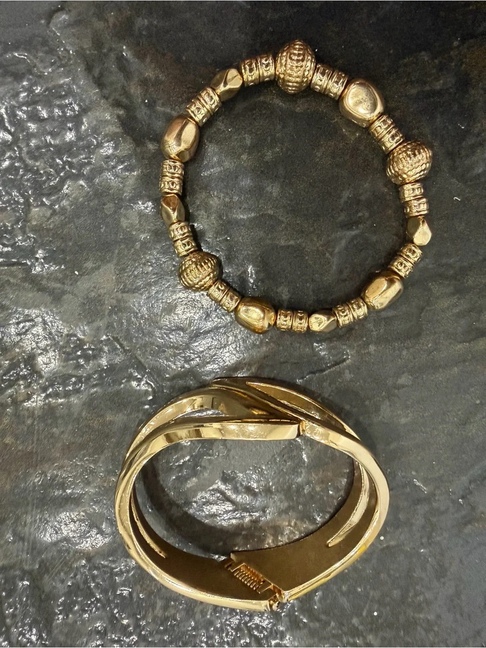 N/A gold tone